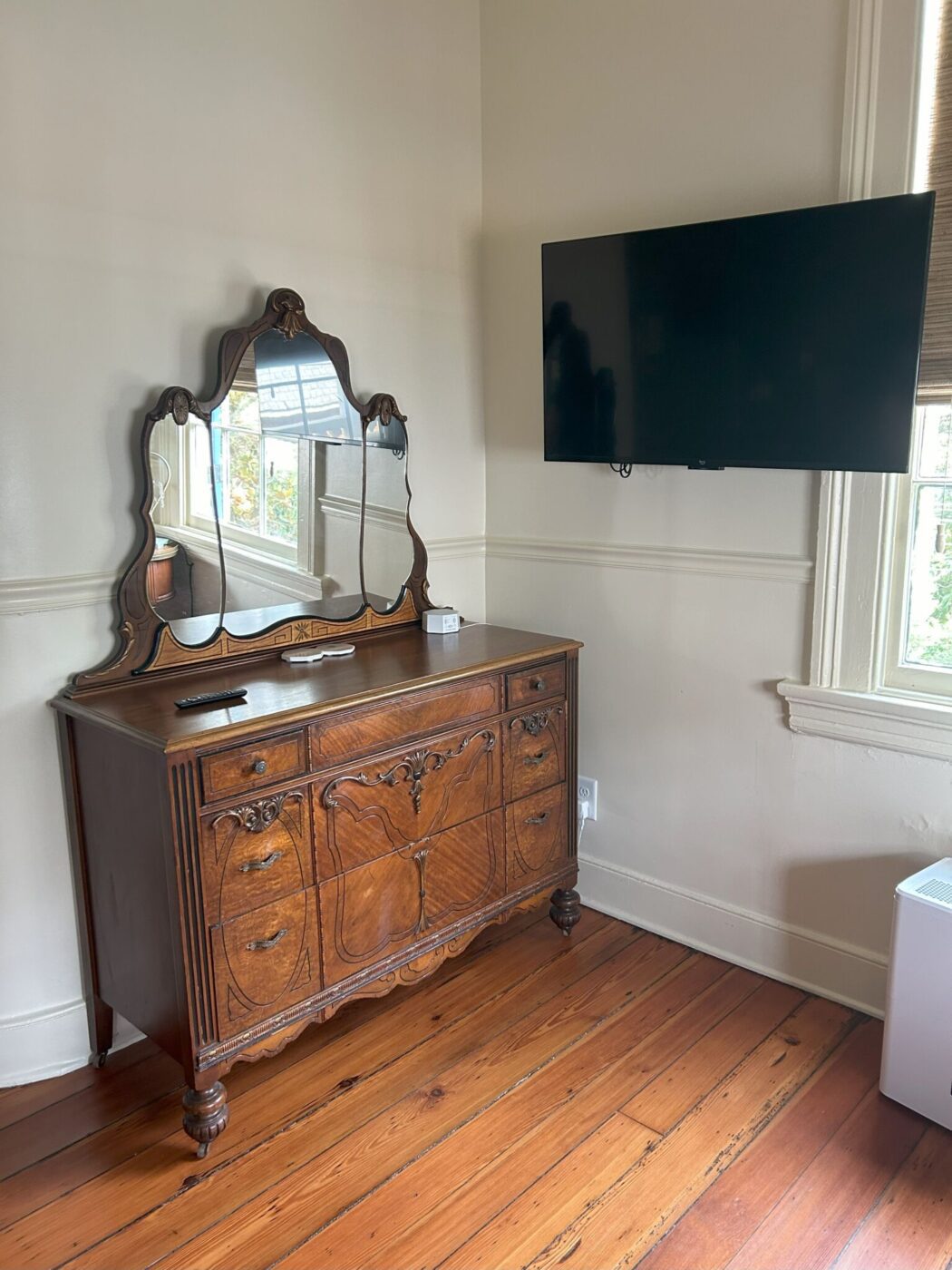 Bedroom TV at The Ashley Inn, Charleston, South Carolina