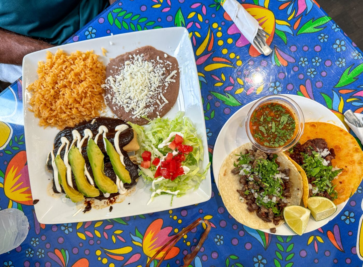 Pork-tamales-with-mole-sauce-and-birria-tacos-at-Dona-Marias-Tamales-in-Berea-Kentucky