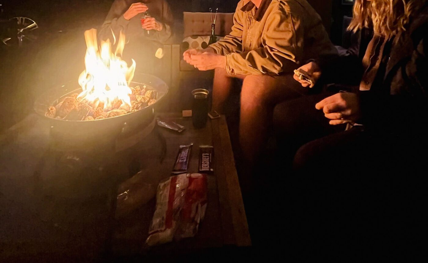 Making s'mores at the firepit at Mountain Mama Lodge in Idleyld Park, Oregon