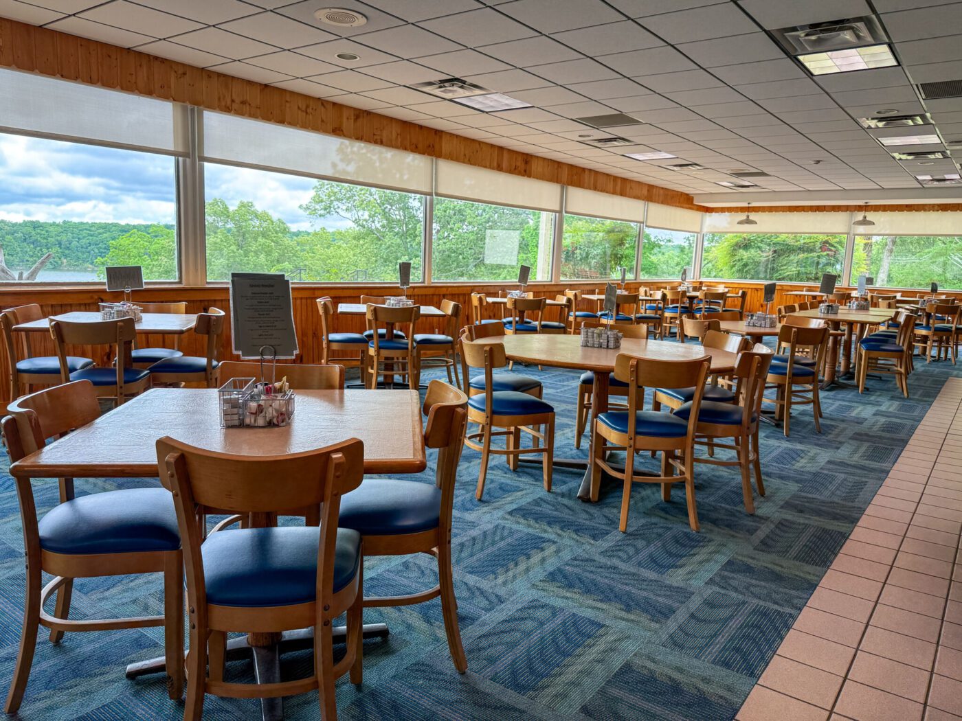 Dining at Kenlake State Resort Park, Kentucky